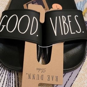 Rae Dunn Good Vibes Slides
